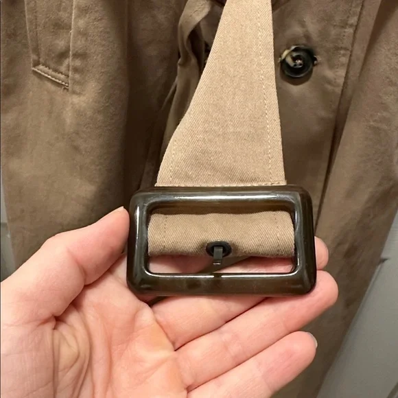 Gianni Bini Tan Trench Coat - Picture 4 of 7